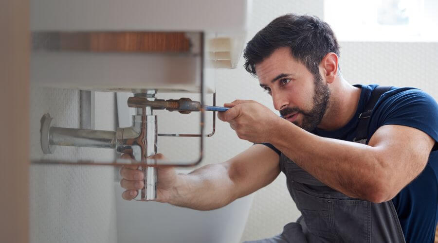 Professional water heater installation services in Steeles Tavern, VA